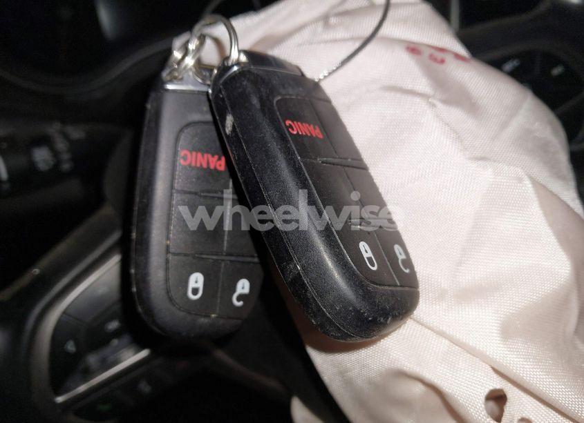 Photo 11 of 2018 Jeep Grand CHEROKEE LAREDO E 4X4 (VIN 1C4RJFAG4JC313054)