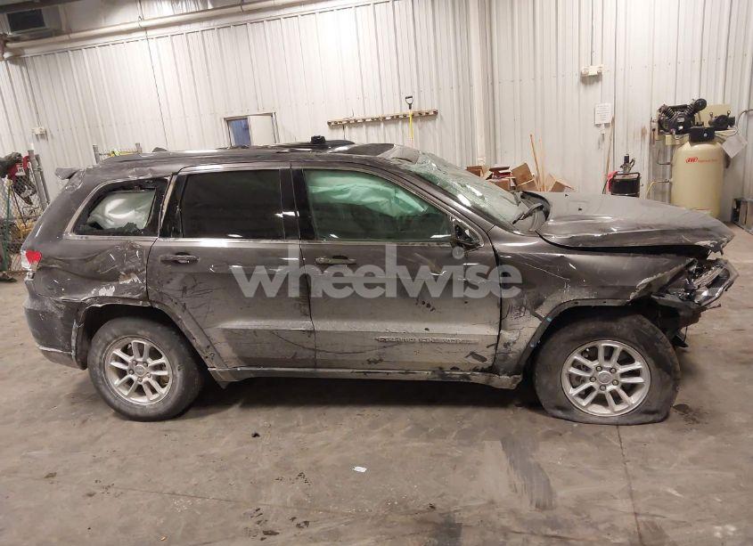 Photo 14 of 2018 Jeep Grand CHEROKEE LAREDO E 4X4 (VIN 1C4RJFAG4JC313054)