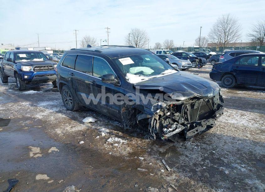 2018 Jeep Grand CHEROKEE LAREDO E 4X4 (VIN 1C4RJFAG4JC313362) main photo