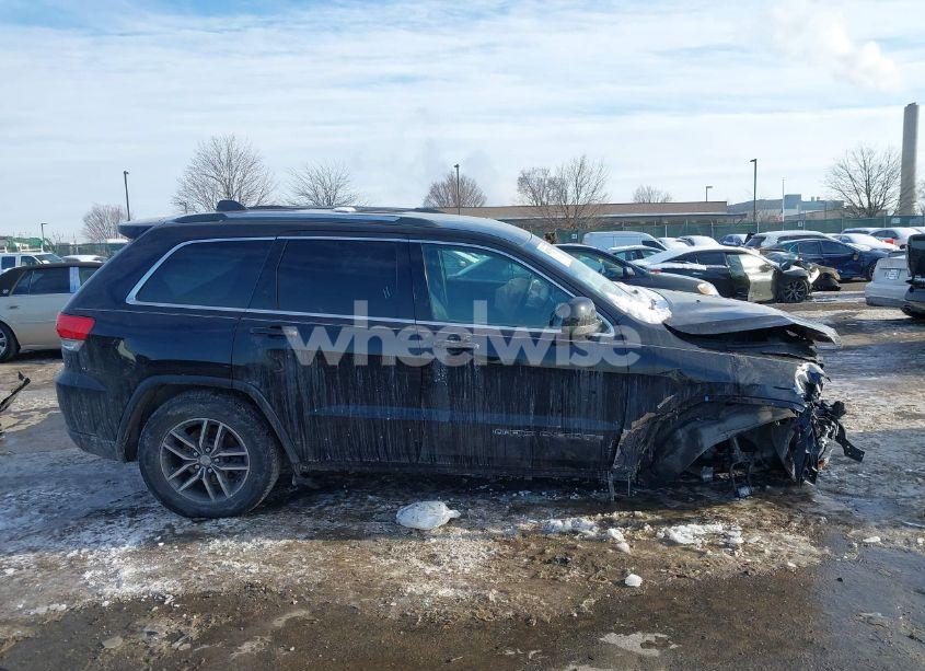 Photo 14 of 2018 Jeep Grand CHEROKEE LAREDO E 4X4 (VIN 1C4RJFAG4JC313362)