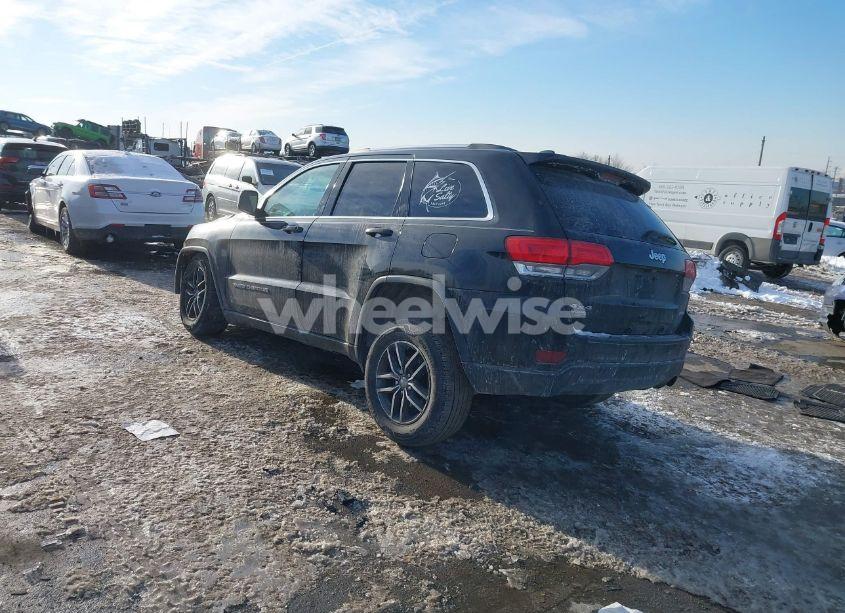 Photo 3 of 2018 Jeep Grand CHEROKEE LAREDO E 4X4 (VIN 1C4RJFAG4JC313362)