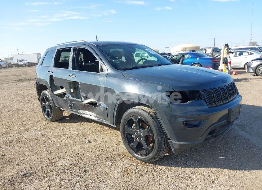 2018 Jeep Grand CHEROKEE UPLAND 4X4 (VIN 1C4RJFAG4JC370502) main photo