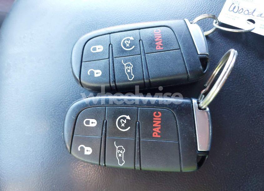 Photo 11 of 2018 Jeep Grand CHEROKEE UPLAND 4X4 (VIN 1C4RJFAG4JC370502)