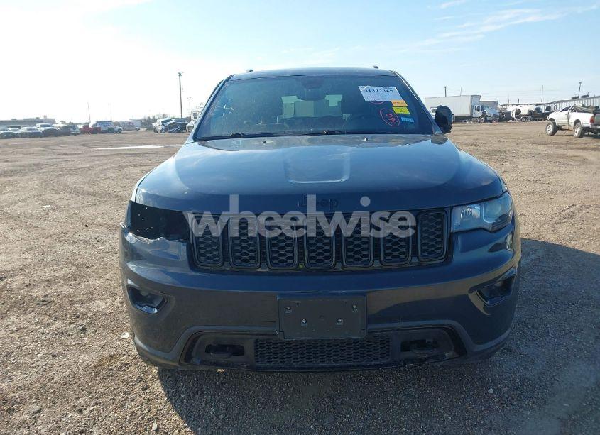 Photo 13 of 2018 Jeep Grand CHEROKEE UPLAND 4X4 (VIN 1C4RJFAG4JC370502)