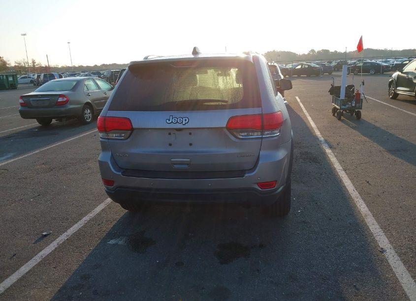 Photo 17 of 2018 Jeep Grand CHEROKEE LAREDO E 4X4 (VIN 1C4RJFAG4JC421707)