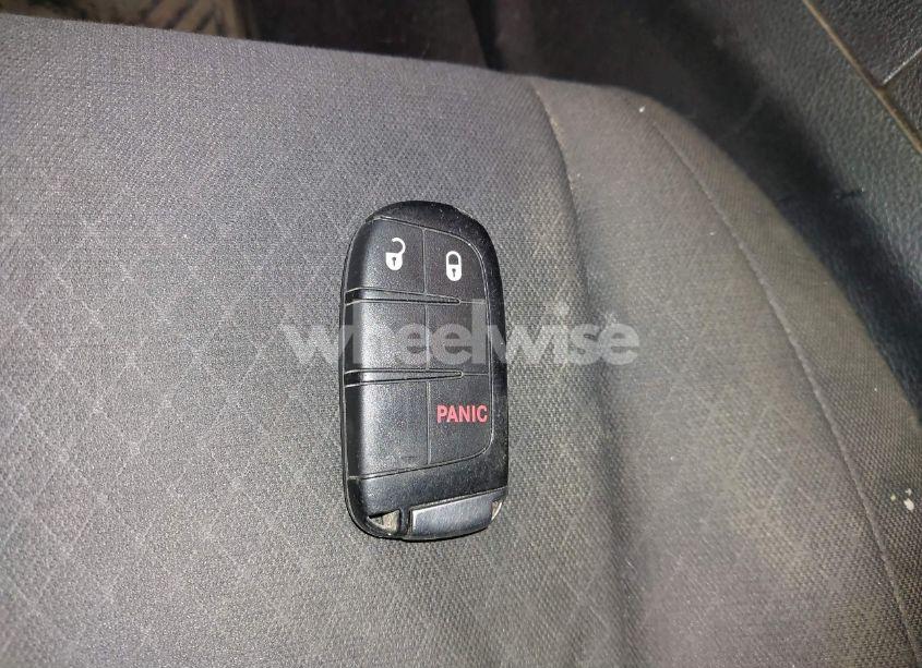 Photo 11 of 2018 Jeep Grand CHEROKEE LAREDO E 4X4 (VIN 1C4RJFAG4JC467568)