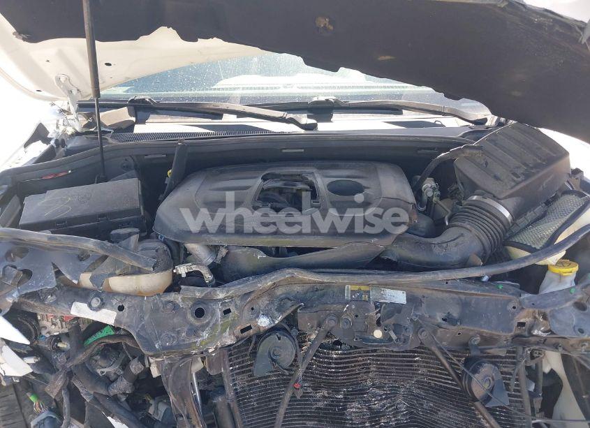 Photo 10 of 2018 Jeep Grand CHEROKEE ALTITUDE 4X4 (VIN 1C4RJFAG4JC500181)