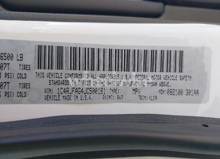 Photo 9 of 2018 Jeep Grand CHEROKEE ALTITUDE 4X4 (VIN 1C4RJFAG4JC500181)