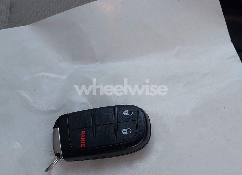 Photo 11 of 2018 Jeep Grand CHEROKEE LAREDO 4X4 (VIN 1C4RJFAG4JC506384)