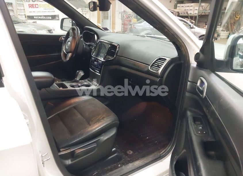 Photo 5 of 2019 Jeep Grand CHEROKEE ALTITUDE 4X4 (VIN 1C4RJFAG4KC590756)