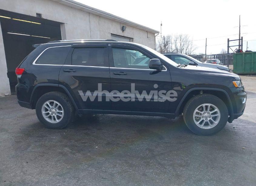 Photo 14 of 2019 Jeep Grand CHEROKEE LAREDO 4X4 (VIN 1C4RJFAG4KC607071)