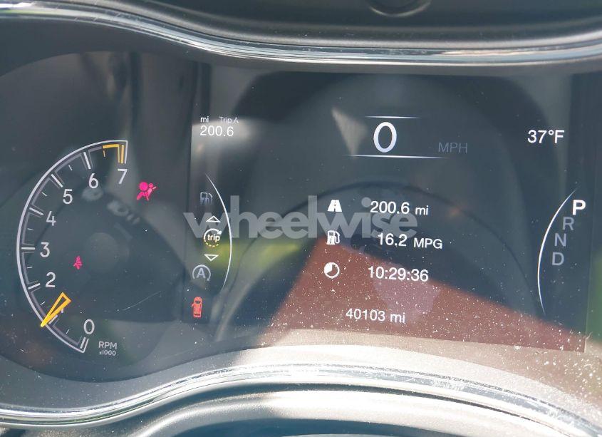 Photo 7 of 2019 Jeep Grand CHEROKEE LAREDO 4X4 (VIN 1C4RJFAG4KC607071)