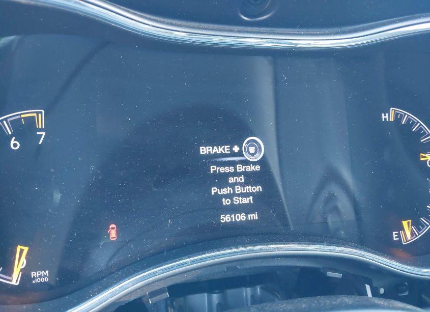 Photo 7 of 2019 Jeep Grand CHEROKEE LAREDO E 4X4 (VIN 1C4RJFAG4KC608074)