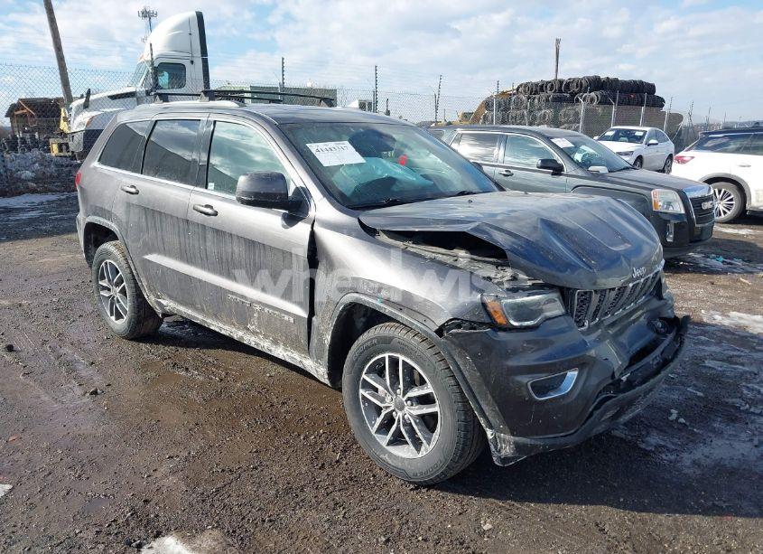 2020 Jeep Grand CHEROKEE LAREDO E 4X4 (VIN 1C4RJFAG4LC222062) main photo