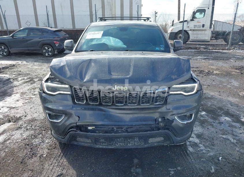 Photo 13 of 2020 Jeep Grand CHEROKEE LAREDO E 4X4 (VIN 1C4RJFAG4LC222062)