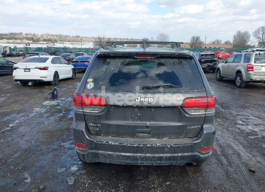 Photo 17 of 2020 Jeep Grand CHEROKEE LAREDO E 4X4 (VIN 1C4RJFAG4LC222062)