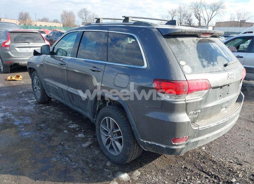 Photo 3 of 2020 Jeep Grand CHEROKEE LAREDO E 4X4 (VIN 1C4RJFAG4LC222062)