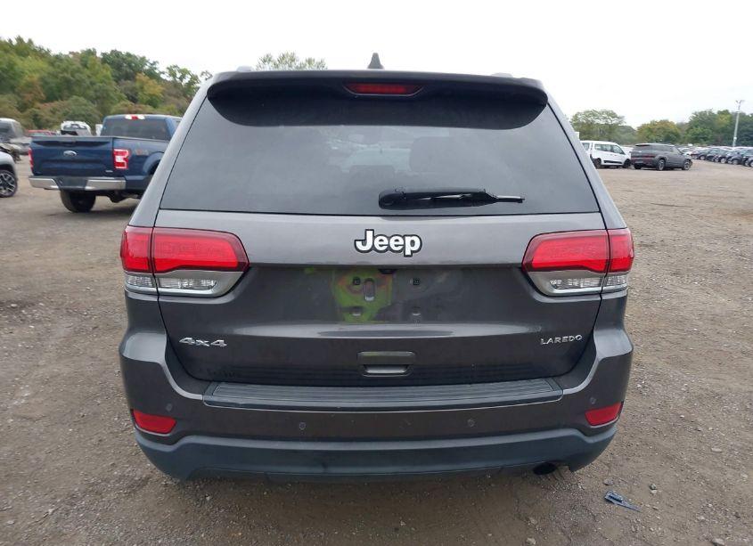 Photo 16 of 2020 Jeep Grand CHEROKEE LAREDO E 4X4 (VIN 1C4RJFAG4LC243557)