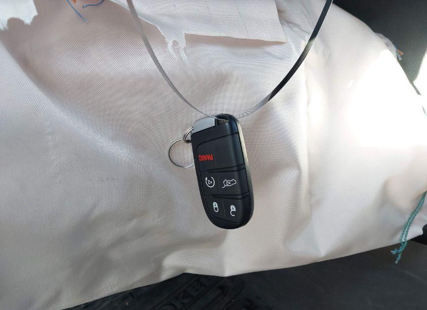 Photo 11 of 2020 Jeep Grand CHEROKEE ALTITUDE 4X4 (VIN 1C4RJFAG4LC326860)