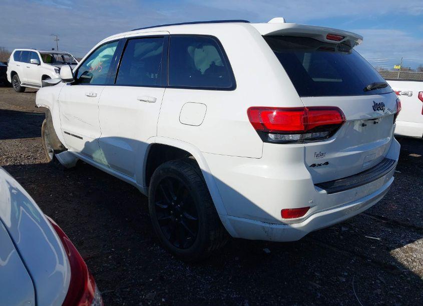 Photo 3 of 2020 Jeep Grand CHEROKEE ALTITUDE 4X4 (VIN 1C4RJFAG4LC326860)