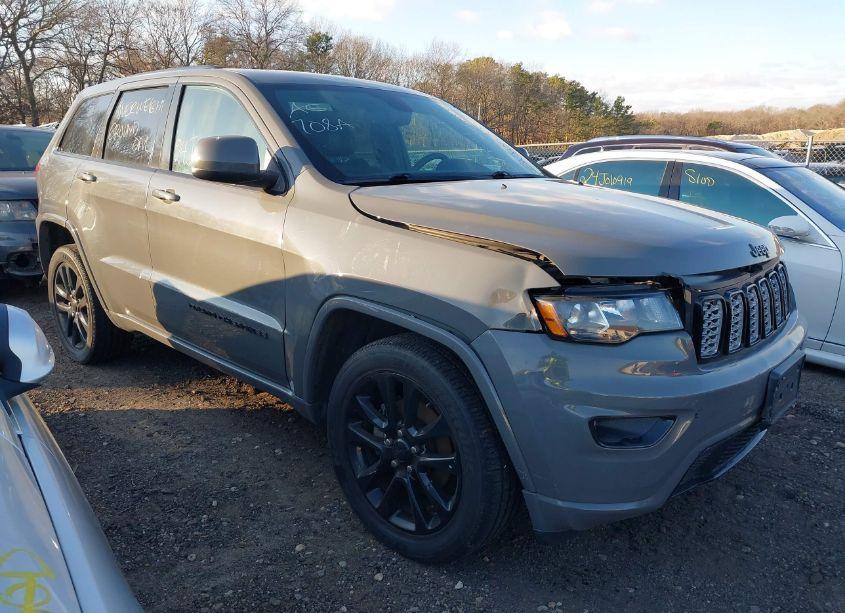 2020 Jeep Grand CHEROKEE ALTITUDE 4X4 (VIN 1C4RJFAG4LC362144) main photo