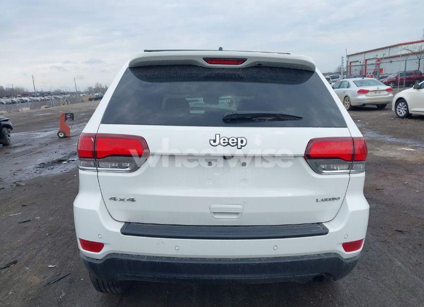 Photo 17 of 2020 Jeep Grand CHEROKEE LAREDO E 4X4 (VIN 1C4RJFAG4LC421919)