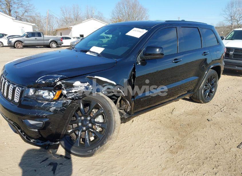 Photo 2 of 2021 Jeep Grand CHEROKEE LAREDO X 4X4 (VIN 1C4RJFAG4MC529961)