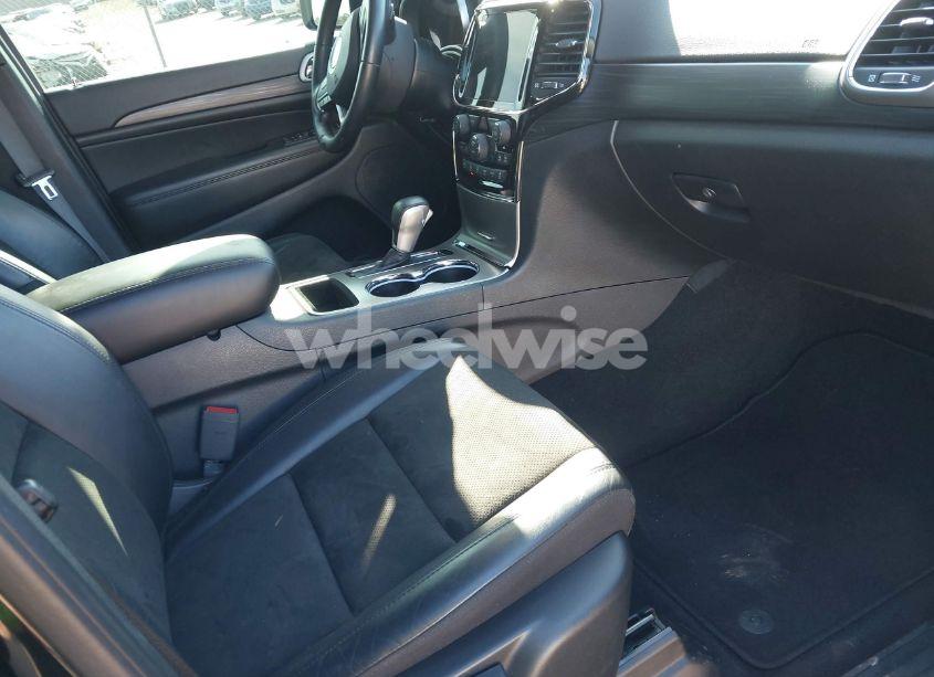 Photo 5 of 2021 Jeep Grand CHEROKEE LAREDO X 4X4 (VIN 1C4RJFAG4MC529961)