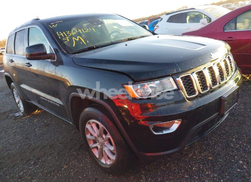 2021 Jeep Grand CHEROKEE LAREDO X 4X4 (VIN 1C4RJFAG4MC666723) main photo