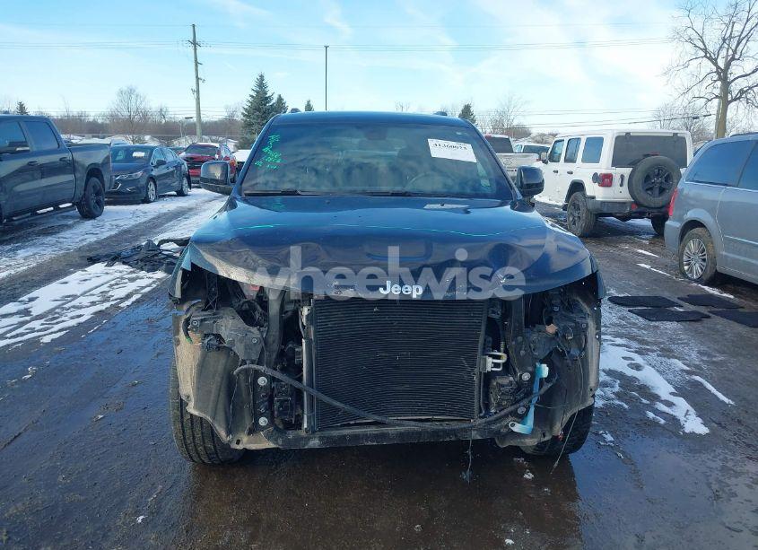 Photo 13 of 2021 Jeep Grand CHEROKEE LAREDO E 4X4 (VIN 1C4RJFAG4MC775621)