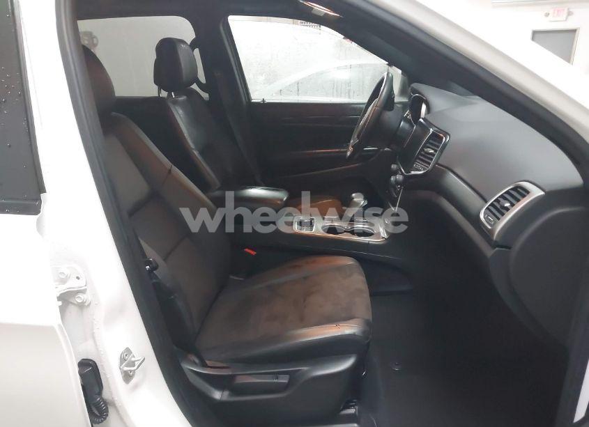 Photo 5 of 2022 Jeep Grand CHEROKEE WK LAREDO X 4X4 (VIN 1C4RJFAG4NC115595)