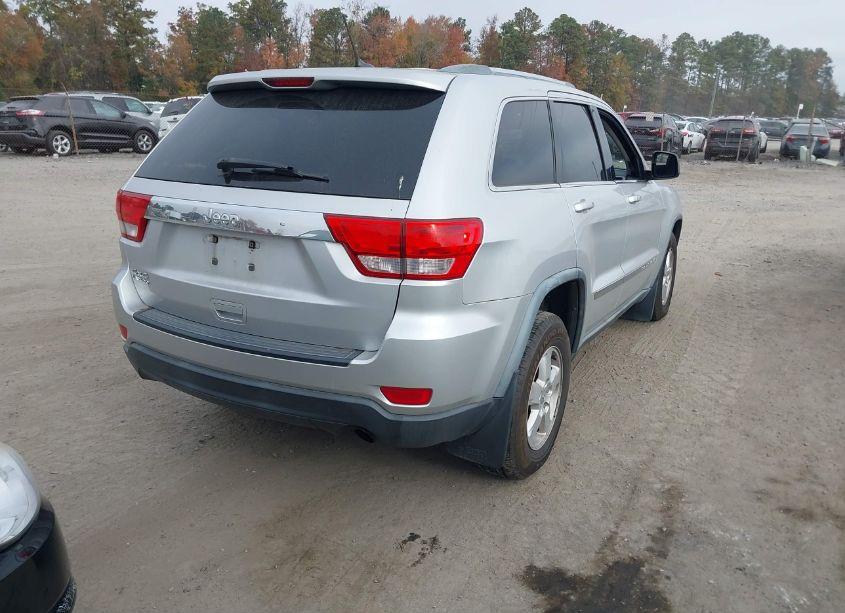 Photo 4 of 2012 Jeep Grand CHEROKEE LAREDO (VIN 1C4RJFAG5CC117613)