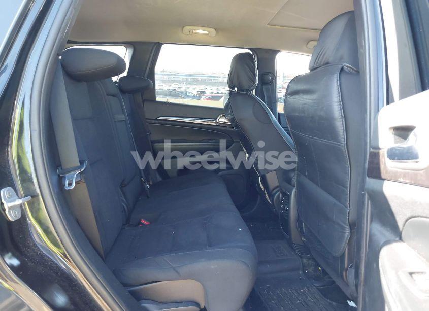 Photo 8 of 2012 Jeep Grand CHEROKEE LAREDO (VIN 1C4RJFAG5CC118826)