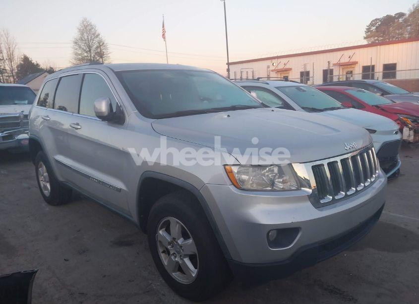 Photo 13 of 2012 Jeep Grand CHEROKEE LAREDO (VIN 1C4RJFAG5CC135643)