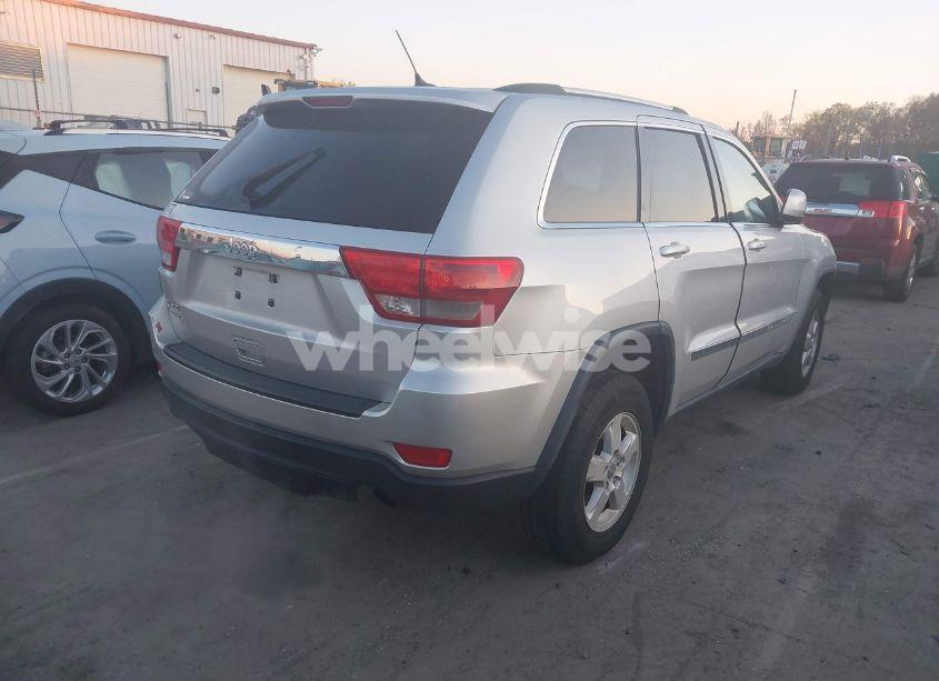 Photo 4 of 2012 Jeep Grand CHEROKEE LAREDO (VIN 1C4RJFAG5CC135643)