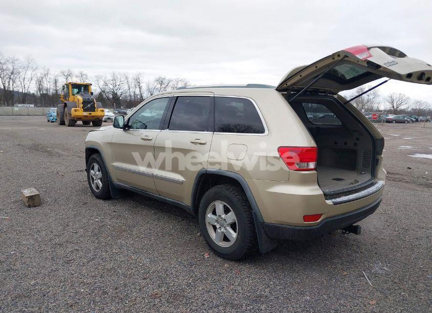 Photo 3 of 2012 Jeep Grand CHEROKEE LAREDO (VIN 1C4RJFAG5CC161661)