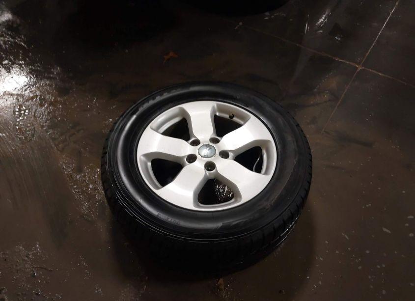 Photo 12 of 2012 Jeep Grand CHEROKEE LAREDO (VIN 1C4RJFAG5CC213709)