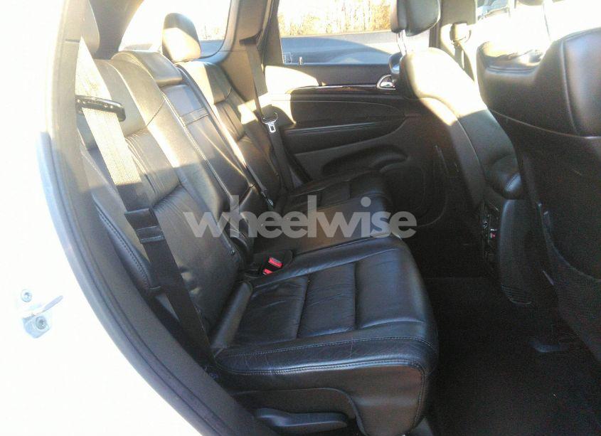 Photo 8 of 2012 Jeep Grand CHEROKEE LAREDO (VIN 1C4RJFAG5CC255457)