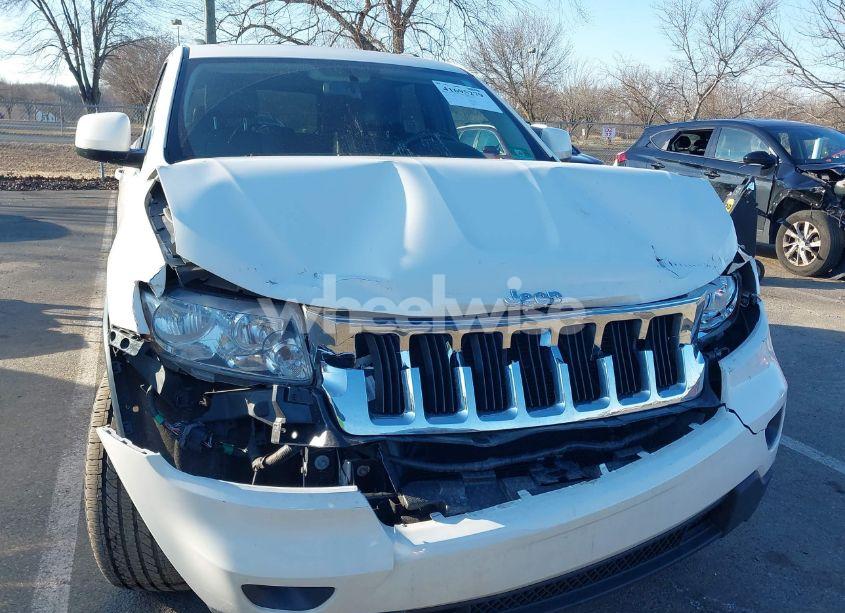 Photo 6 of 2012 Jeep Grand CHEROKEE LAREDO (VIN 1C4RJFAG5CC310893)