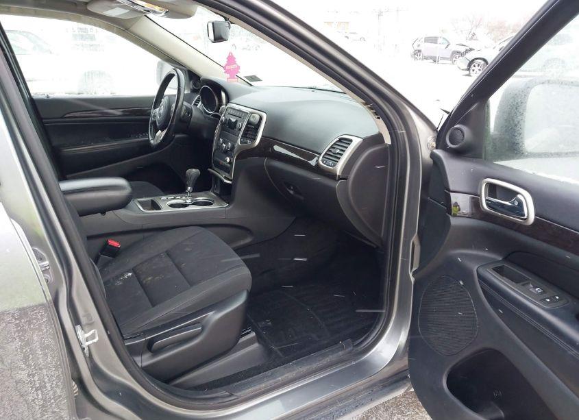 Photo 5 of 2012 Jeep Grand CHEROKEE LAREDO (VIN 1C4RJFAG5CC343618)