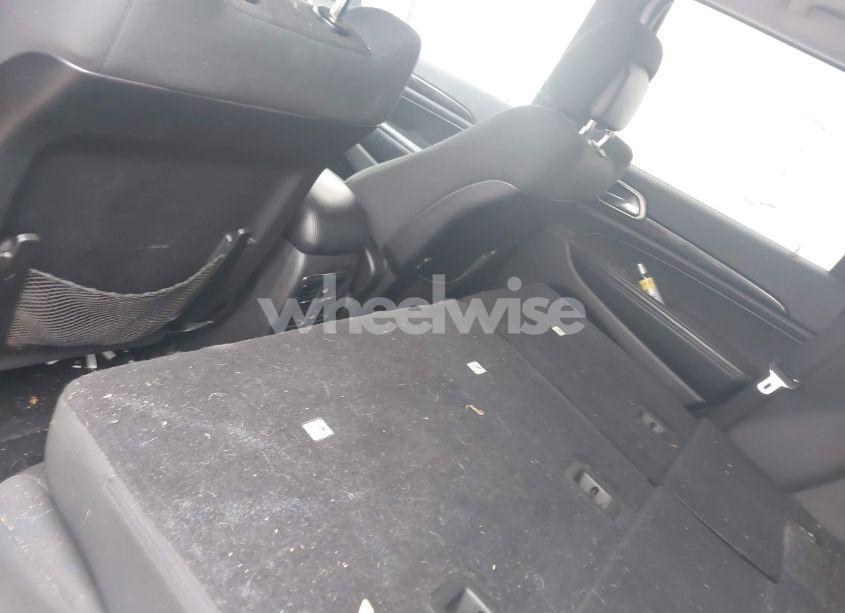 Photo 8 of 2012 Jeep Grand CHEROKEE LAREDO (VIN 1C4RJFAG5CC347667)