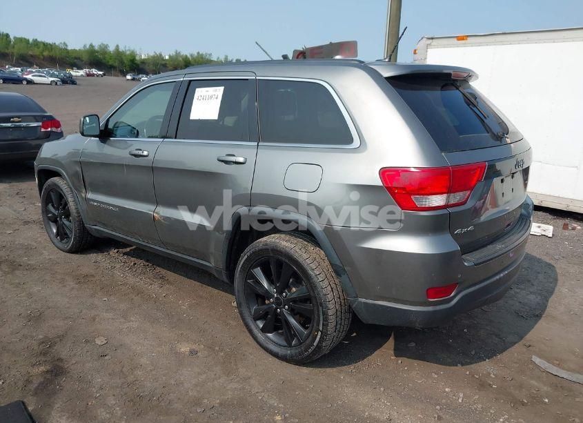 Photo 3 of 2012 Jeep Grand CHEROKEE LAREDO (VIN 1C4RJFAG5CC351475)