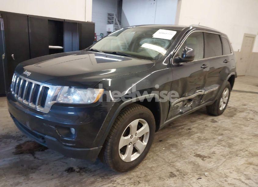 Photo 2 of 2012 Jeep Grand CHEROKEE LAREDO (VIN 1C4RJFAG5CC351539)