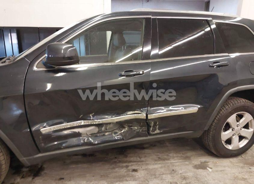 Photo 6 of 2012 Jeep Grand CHEROKEE LAREDO (VIN 1C4RJFAG5CC351539)