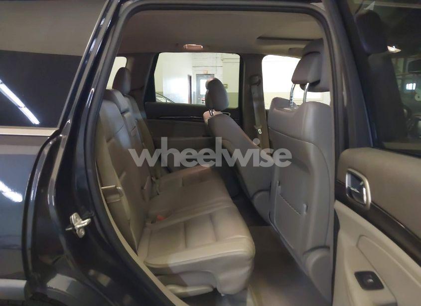 Photo 8 of 2012 Jeep Grand CHEROKEE LAREDO (VIN 1C4RJFAG5CC351539)