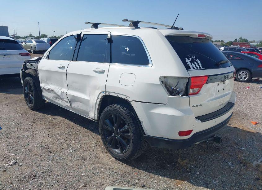 Photo 3 of 2012 Jeep Grand CHEROKEE LAREDO (VIN 1C4RJFAG5CC352304)