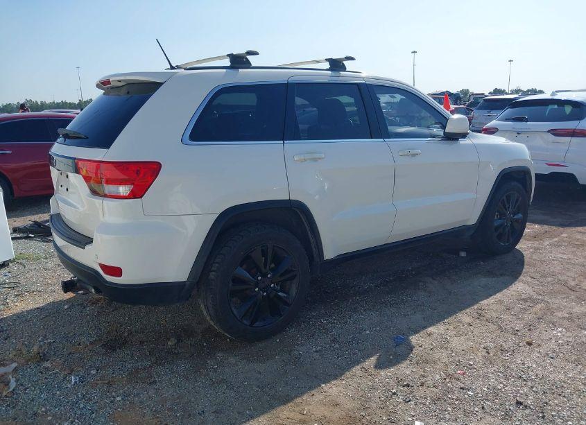 Photo 4 of 2012 Jeep Grand CHEROKEE LAREDO (VIN 1C4RJFAG5CC352304)