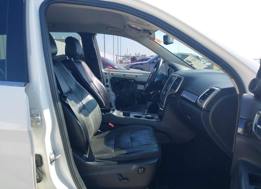 Photo 5 of 2012 Jeep Grand CHEROKEE LAREDO (VIN 1C4RJFAG5CC352304)