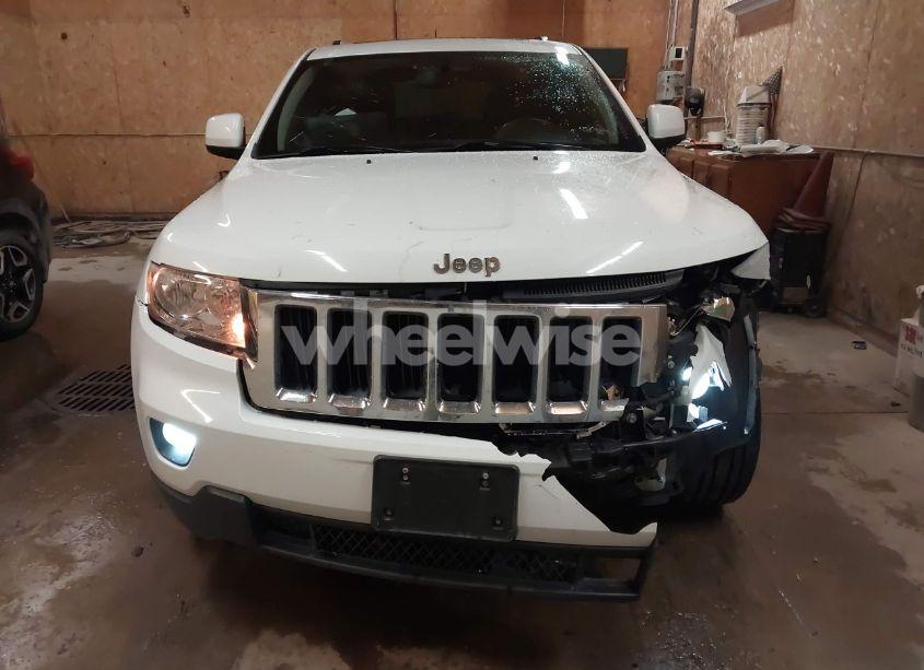 Photo 6 of 2013 Jeep Grand CHEROKEE LAREDO (VIN 1C4RJFAG5DC513008)