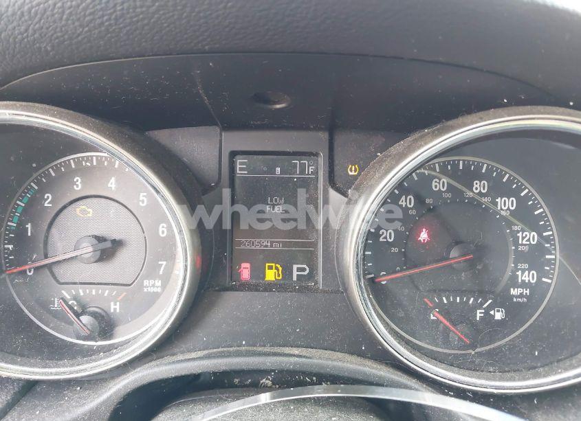 Photo 7 of 2013 Jeep Grand CHEROKEE LAREDO (VIN 1C4RJFAG5DC634685)